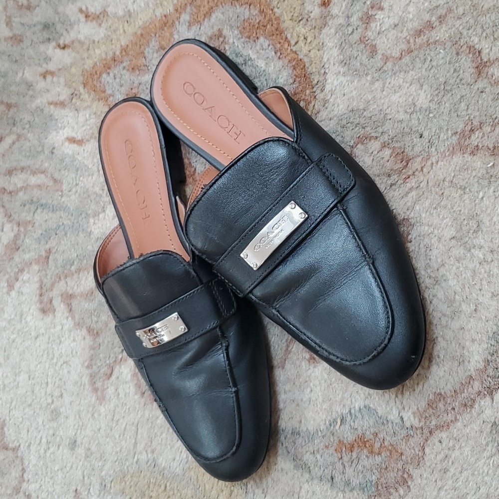 Coach Shea leather black slides